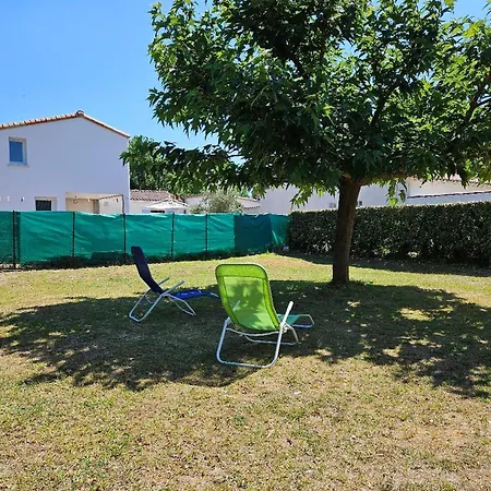 Calme à 300m De La à La Faute-sur-mer, 5 Pers, Jardin, Animaux Acceptés Sur Demande - Fr-1-476-30 Hébergement de vacances *