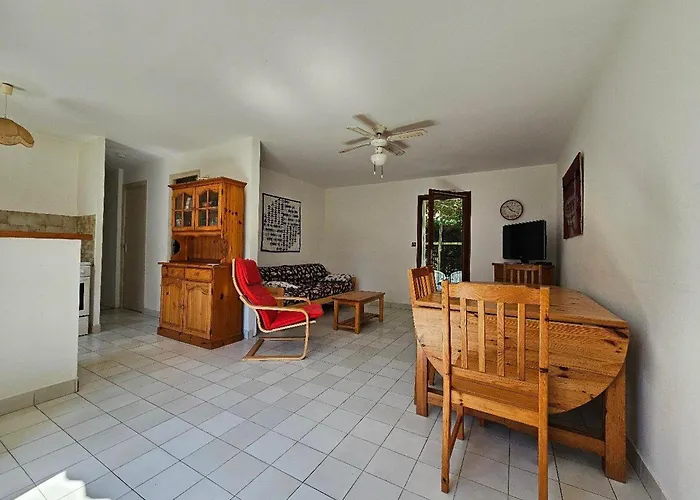 Calme à 300m De La à La Faute-sur-mer, 5 Pers, Jardin, Animaux Acceptés Sur Demande - Fr-1-476-30 La Faute-sur-Mer