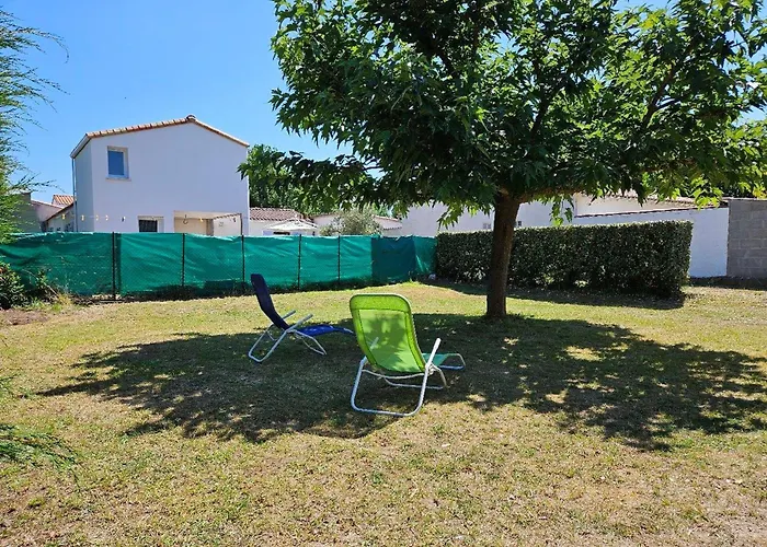Calme à 300m De La à La Faute-sur-mer, 5 Pers, Jardin, Animaux Acceptés Sur Demande - Fr-1-476-30 Hébergement de vacances *